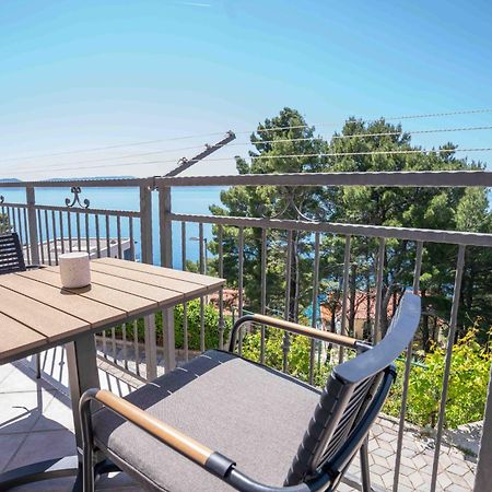 Sea View Apartment Gin เบรลา ภายนอก รูปภาพ