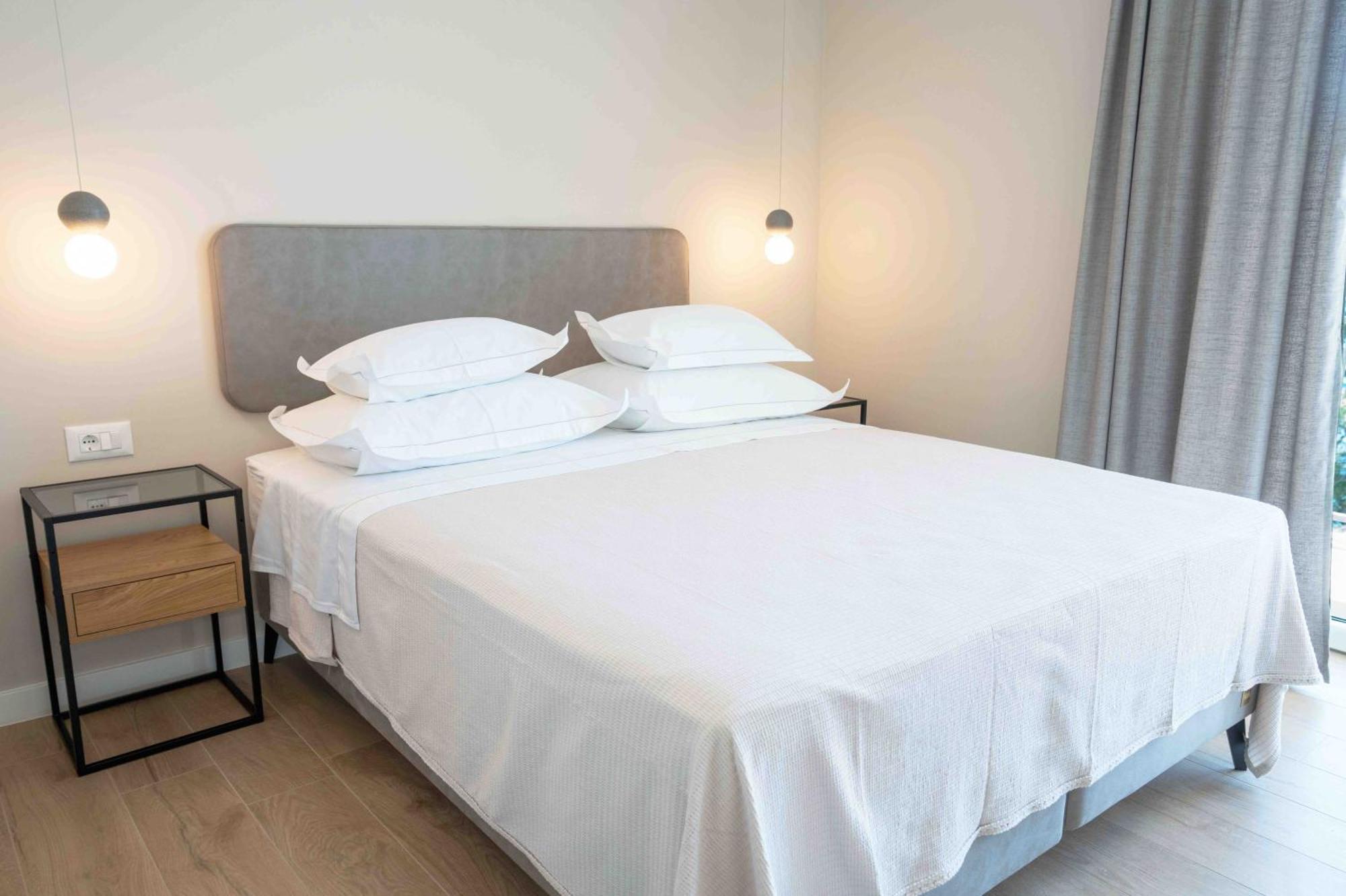 Sea View Apartment Gin เบรลา ห้อง รูปภาพ