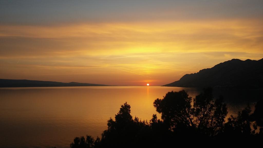 Sea View Apartment Gin เบรลา ภายนอก รูปภาพ